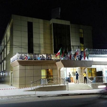 Mbayaville Hotel Douala Extérieur photo