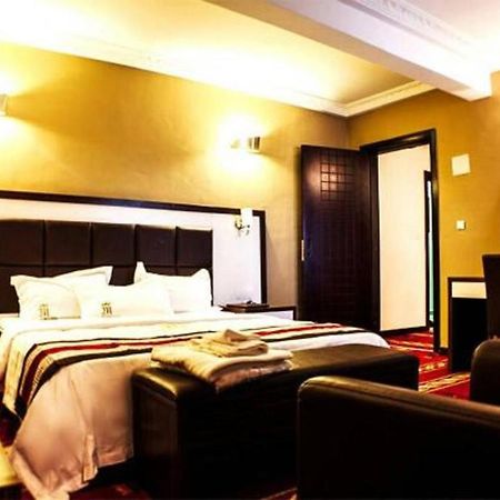 Mbayaville Hotel Douala Extérieur photo