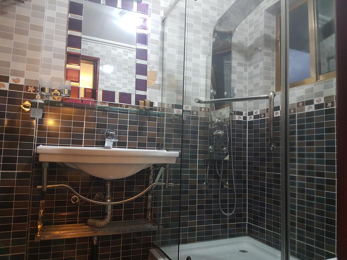 Mbayaville Hotel Douala Extérieur photo